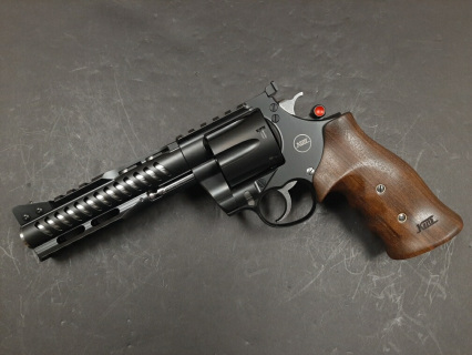 Nighthawk Custom Korth NXR .44 Magnum 6"