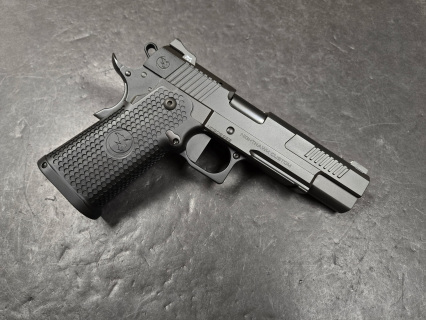 Nighthawk Custom Envoy Double-Stack Pistol