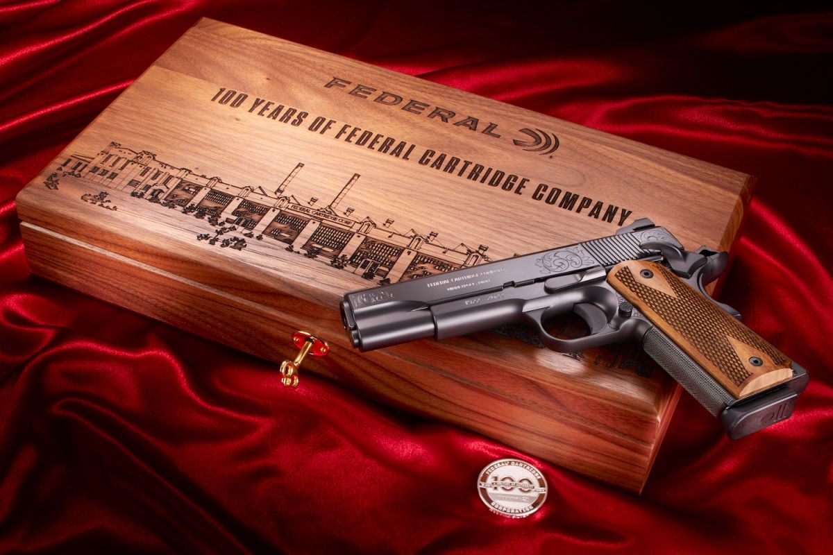 federal_100th_year__anniversary_pistol_1.jpg